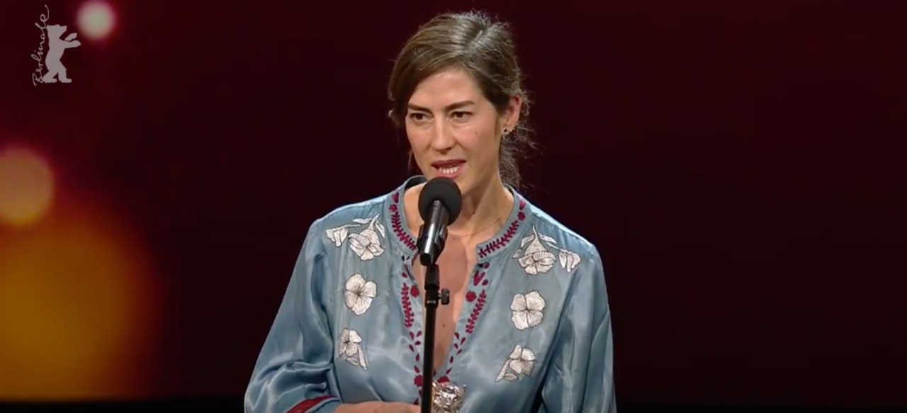 ROBE OF GEMS, de Natalia López, se lleva un Oso de Plata en la 72ª ...