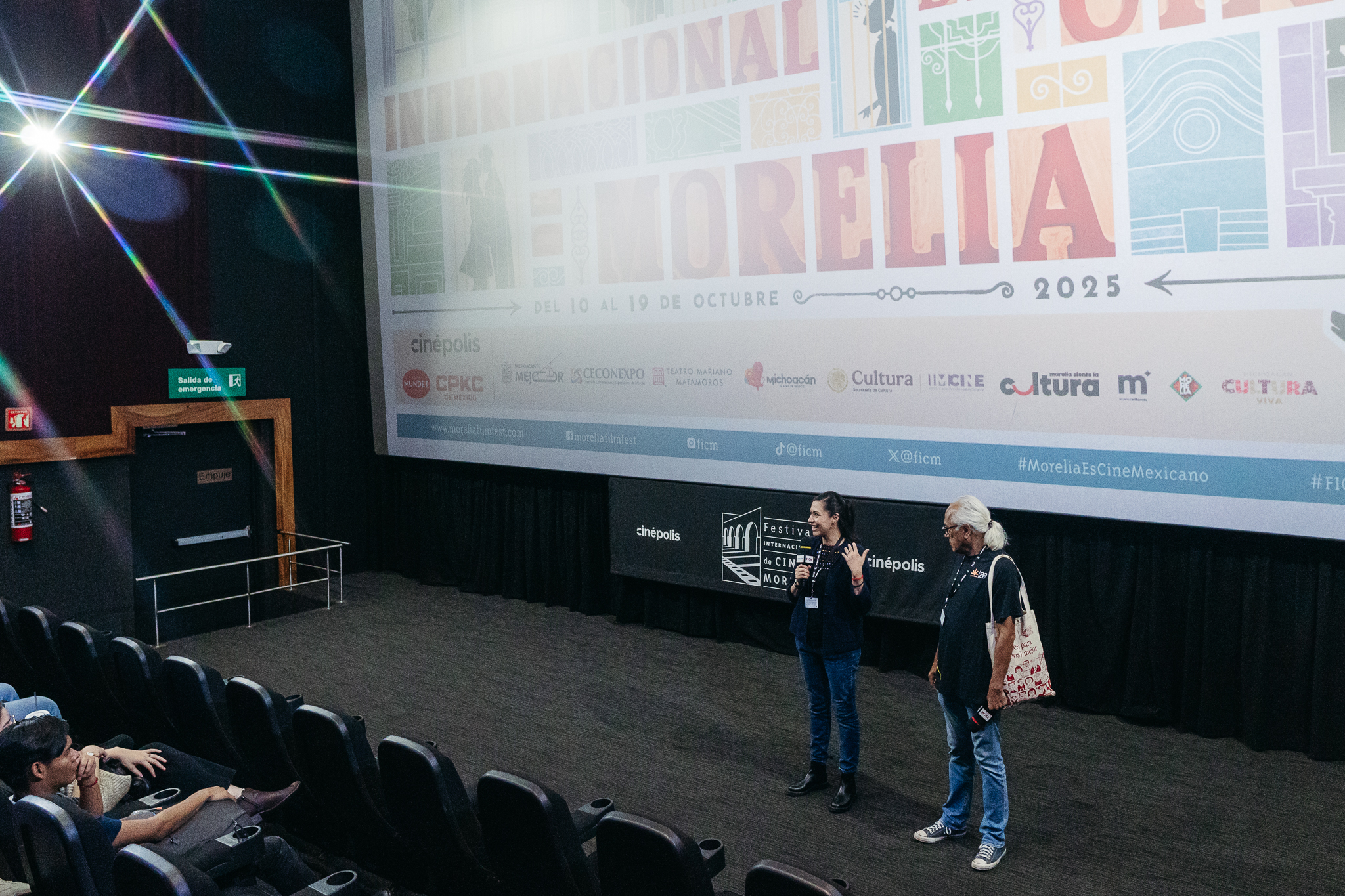 Función de LAS PIONERAS en el 23° FICM