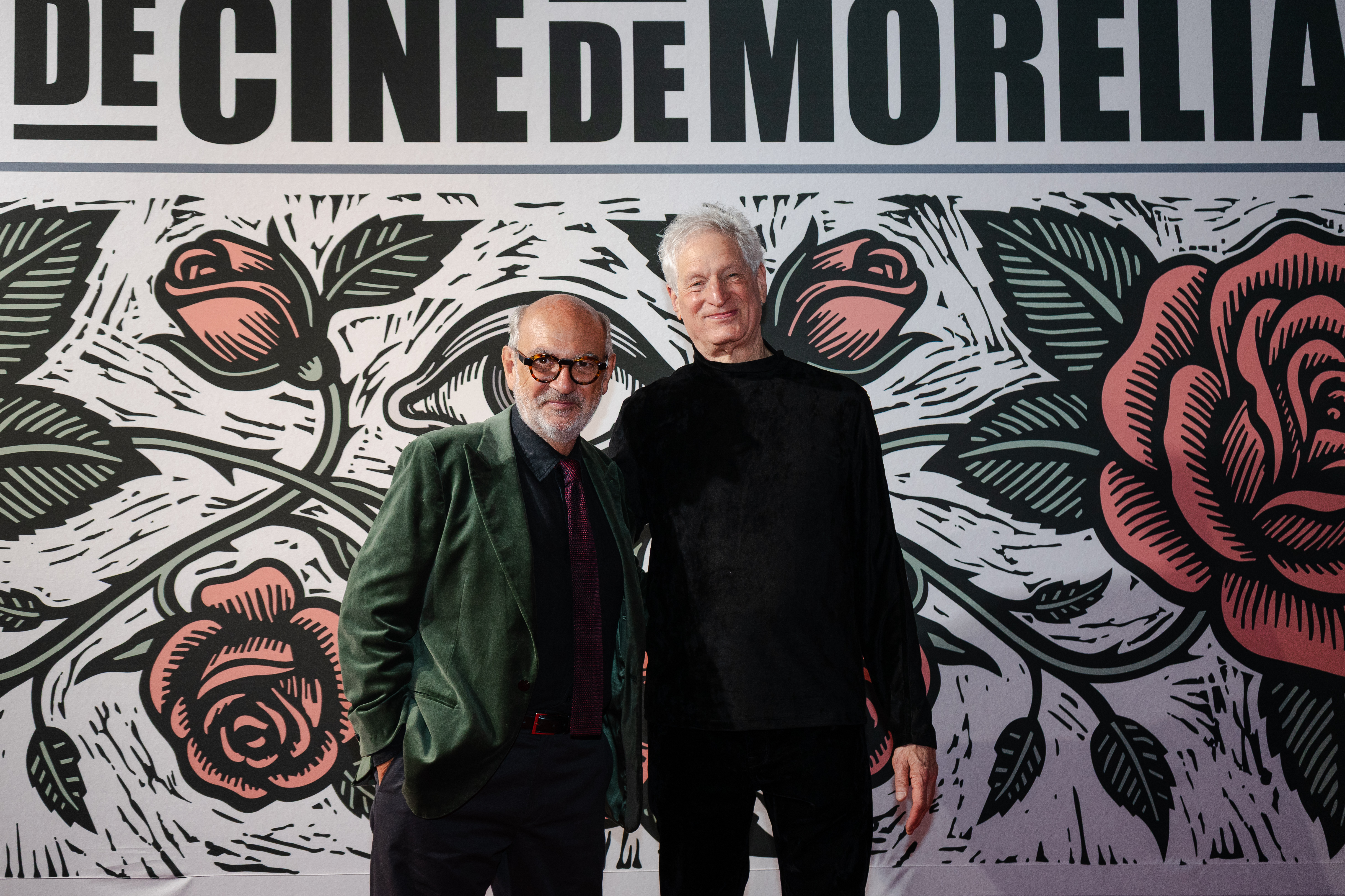 Marc Turtletaub, Luis Gnecco