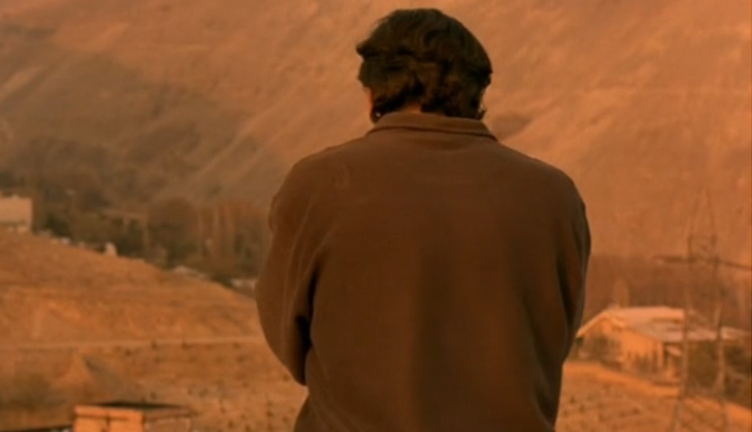 El sabor de las cerezas (1997, dir. Abbas Kiarostami)