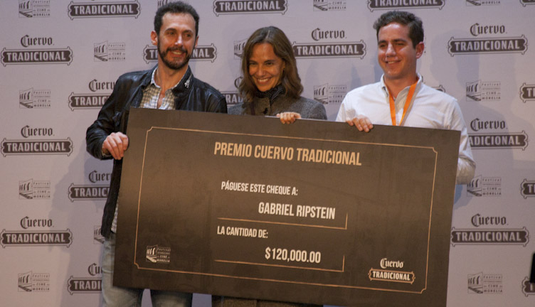 Gabriel Ripstein, Daniela Michel, representante de José Cuervo Tradicional. 