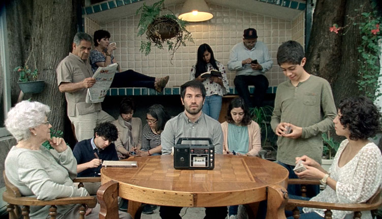 ADIÓS, ADIÓS, ADIÓS (2018, dir. Ricardo Castro)