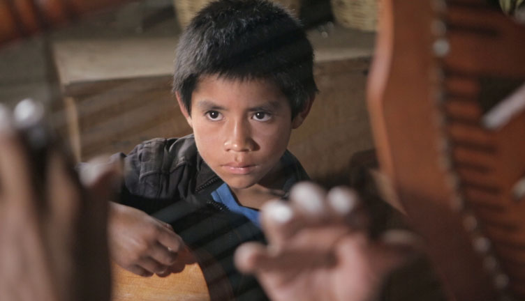 J'VOBTIK (NUESTRA MÚSICA) (2018, dir. Humberto Gómez Pérez)