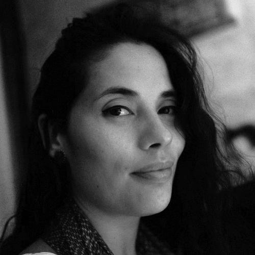 Prieto; María Fernanda