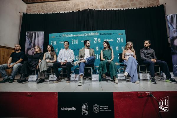 Inna Payán, María Ayub, Moisés Melchor, Diego del Río, Adriana Llabrés, Ludwika Paleta, Luis Salinas