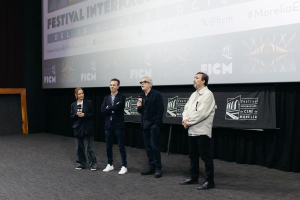 Daniela Michel, Alejandro Ramírez, Alfonso Cuarón, Cuauhtémoc Cárdenas Batel