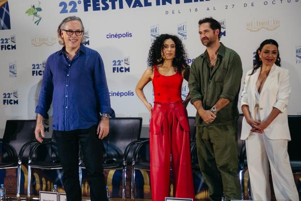 Rodrigo Prieto, Mayra Batalla, Manuel García-Rulfo, Dolores Heredia