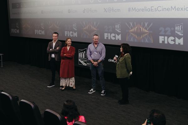 Alejandro Ramírez, Daniela Michel, Stephen Soucy