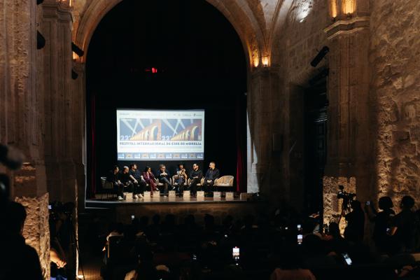 Ramiro Ruiz, Eduardo Olmos, Anna Díaz, Alonso Ruizpalacios, Raúl Briones, Bernardo Velasco, José Nacif