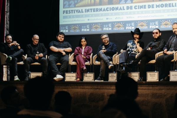 Ramiro Ruiz, Eduardo Olmos, Anna Díaz, Alonso Ruizpalacios, Raúl Briones, Bernardo Velasco, José Nacif