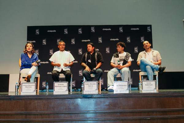 Yuliana Berenice Martínez, Ernesto Martínez López, Pablo Morales García, Javi Meléndez, Víctor Robinson