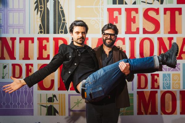 Félix de Valdivia, Raúl Campos