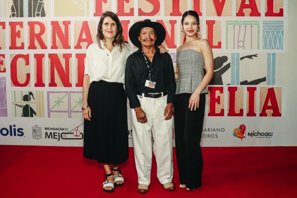 Nuria Ibáñez, Basilio Moncada, Andrea Lara