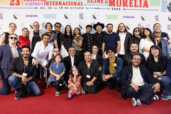 Elenco de LOS AMANTES SE DESPIDEN CON LA MIRADA en el 23° FICM