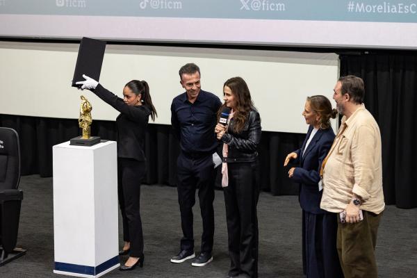 Alejandro Ramírez, Juliette Binoche, Daniela Michel, Cuauhtémoc Cárdenas Batel