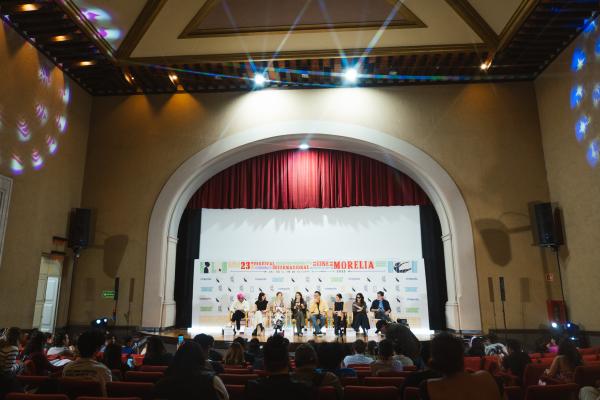 Daniela Michel, Gerardo Gatica, Natalia Solián, Naian González Norvid, Cassandra Ciangherotti, Rodrigo García, Fernanda García, Ilse Salas, Pablo Zimbrón