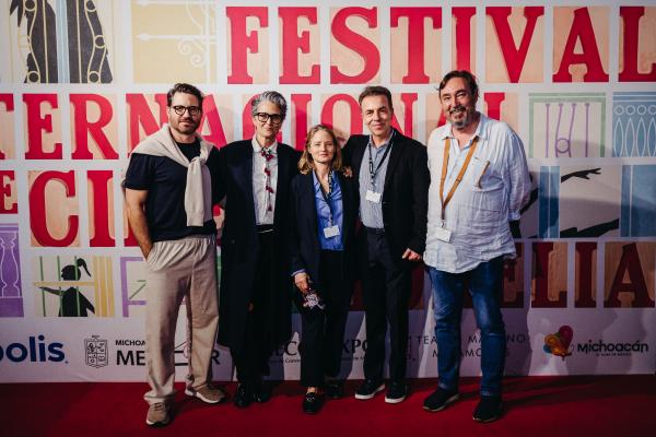 Édgar Ramírez, Alexandra Hedison, Jodie Foster, Alejandro Ramírez, Cuauhtémoc Cárdenas Batel