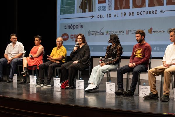 Yossy Zhaga, Paulina Villavicencio, Abian Vainstein, Paula Markovitch, Ángeles Pradal,  Martín Paolorossi, Agustín Adba