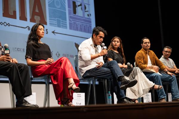 Sonia Couoh, Rigoberto Perezcano, Ximena Figueroa, Guillermo Nava, Marco Dzul 