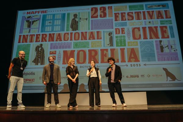 Carlos Gómez Iniesta, Salvador Espinosa, Tato Alexander, Arcelia Ramírez, Memo Villegas