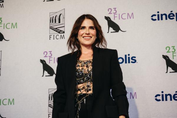 Karla Souza