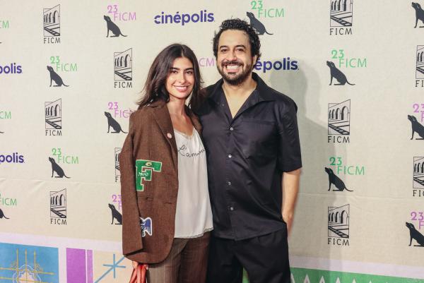 Daniel Tovar, Paola Ramones