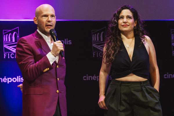 Daniel Birman Ripstein, Tiaré Scanda