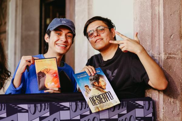 Alfombra roja de SENTIMENTAL VALUE y develación de butaca de Stellan Skarsgård en el 23º FICM