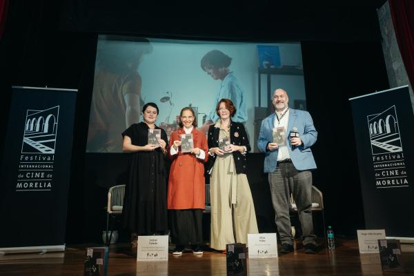 Isabel Toledo, Daniela Michel, Elisa Miler, Hugo Villa