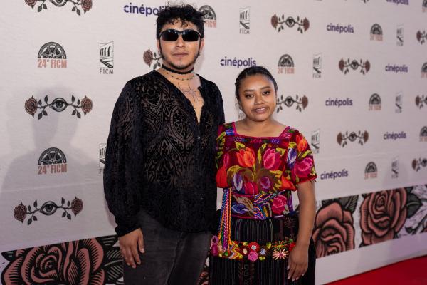Józef Sebastián Coxaj Carrera y Mayra Salvador 