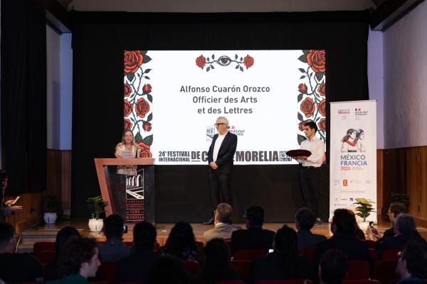 Alfonso Cuarón, Delphine Borione