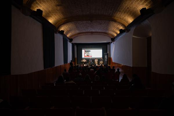 Mesa redonda del líbro ESCRITORAS PIONERAS DEL CINE SONORO EN MÉXICO: JANET ALCORIZA 