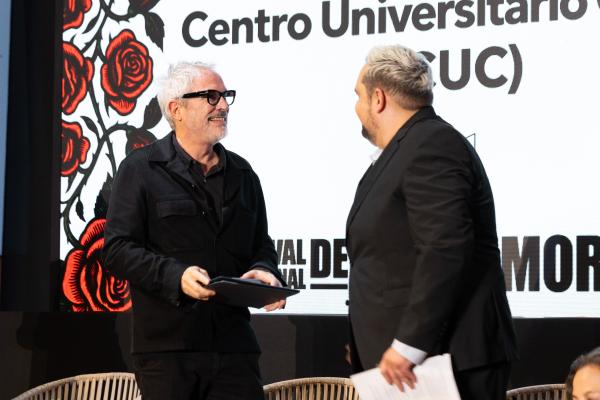 Alfonso Cuarón, Jorge Martínez Micher
