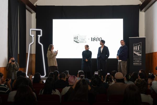 Entrega de PREMIO CUERVO en el 24° FICM