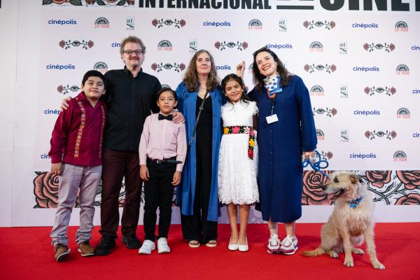 Marco Sánchez, Rodrigo Plá, Vicente Liévano, Laura Santullo, Rosario López, Gabriela Maldonado y Moira