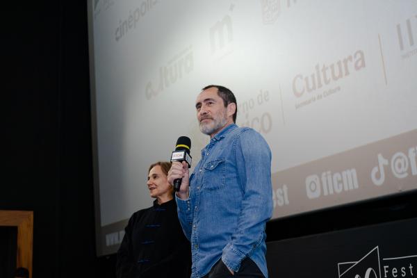 Daniela Michel, Demián Bichir