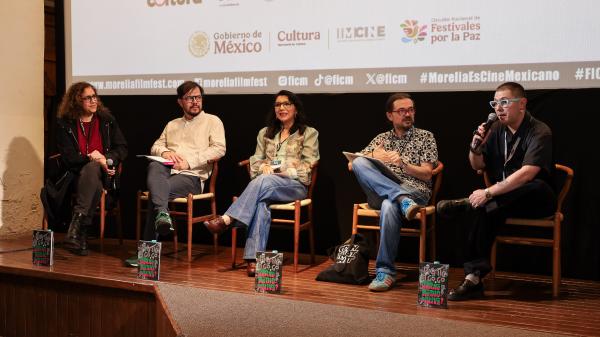 Abril Alzaga, Héctor Orozco, Adriana García Torres, Ernesto Ruvera Planter y Humberto Rueda