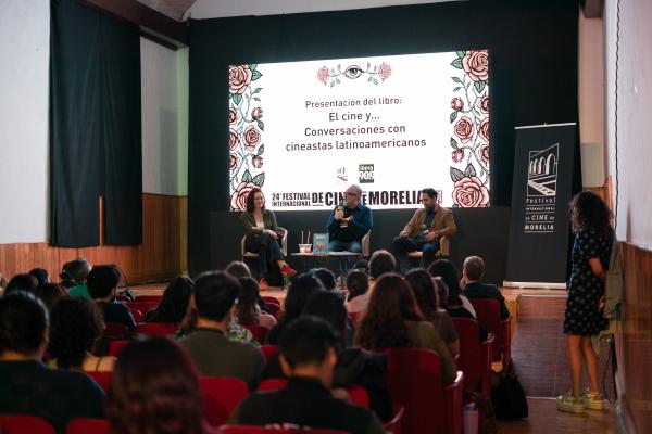 Presentación del libro EL CINE Y...CONVERSACIONES CON CINEASTAS LATINOAMERICANOS en el 24° FICM