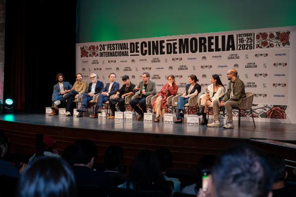 Mateo Cuarón, Nicolás Celis, Alfonso Cuarón, Alejandro Ramírez, Juan Daniel García Treviño, Jonás Cuarón, Daniela Michel, Gabriela Rodríguez, Aura Xilonen, Carlos Gómez Iniesta