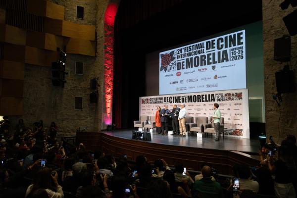 Conferencia de prensa con Guillermo del Toro en el 24° FICM