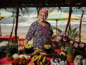 Vive las playas de Michoacán