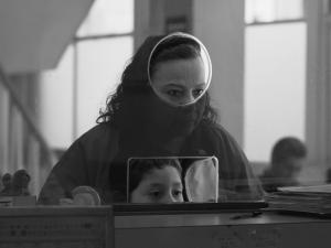 MOSCAS, de Fernando Eimbcke, ganó el Premio del Jurado Ecuménico de la Berlinale 76